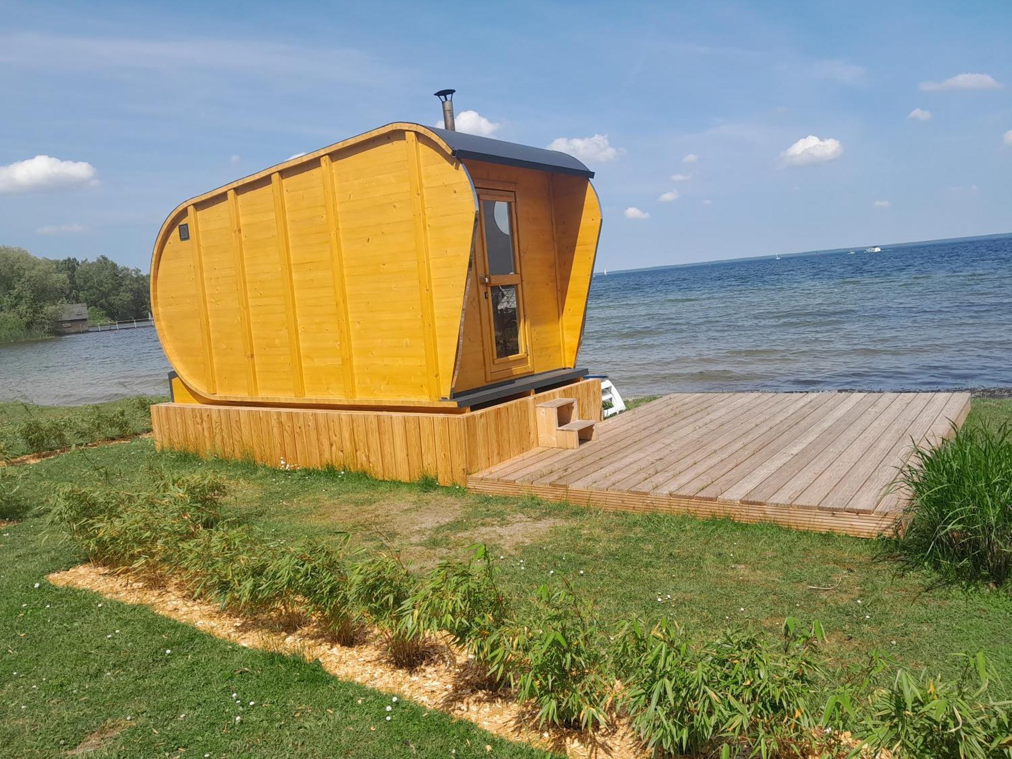 Müritz-Strandhotel Röbel Exterior foto