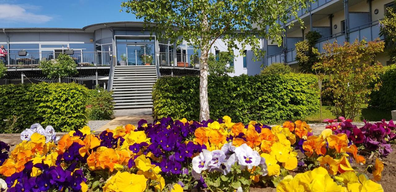 Müritz-Strandhotel Röbel Exterior foto